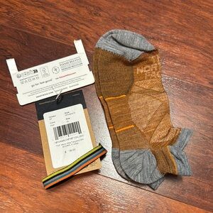 Smartwool Men's Gray and Orange Socks